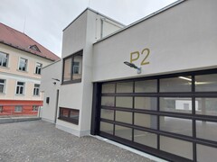 Parkovac&iacute; dům Luhačovice