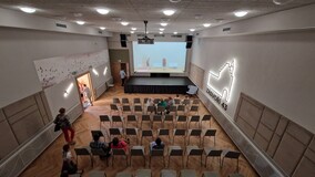 Fry&scaron;t&aacute;k - Kulturn&iacute; a kreativn&iacute; centrum &nbsp;&ndash; Z&aacute;dvoř&iacute; 43